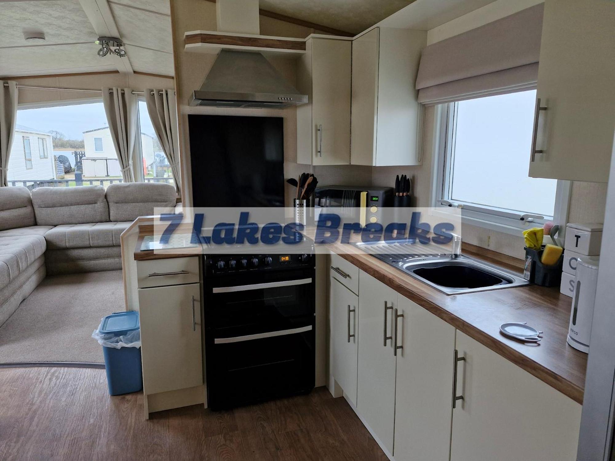 7 Lakes Breaks At 7 Lakes Country Park Crowle  外观 照片