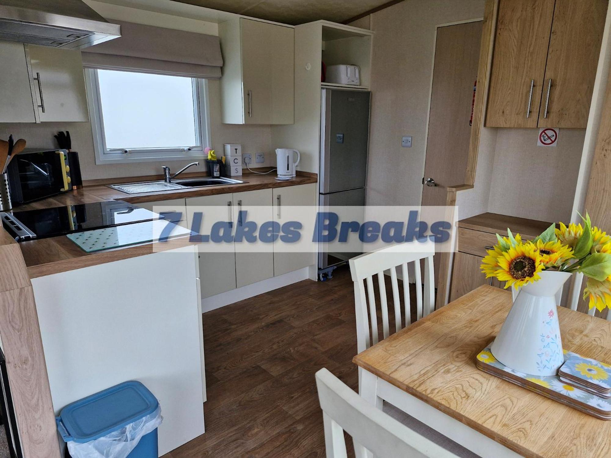 7 Lakes Breaks At 7 Lakes Country Park Crowle  外观 照片